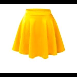 Made By Johnny Size S Yellow.  NEW
Flare Skirt Women Made in USA
